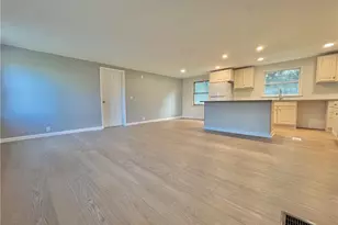 1285 Old Pulaski Rd, Neshannock Township, PA 16105 - Photo 3