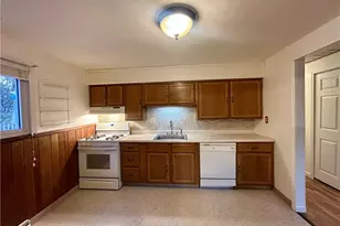 308 Golden Gate Dr, Pittsburgh, PA 15147 - Photo 11