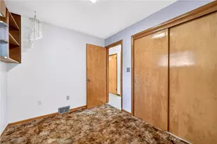 34 Westmoreland Dr, Monessen, PA 15062 - Photo 11