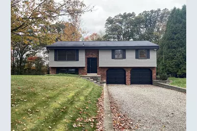 4124 Lee Manor Dr, Hampton, PA 15101 - Photo 1