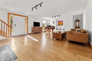 289 Cornish Rd, Springhill Township, PA 15451 - Photo 9