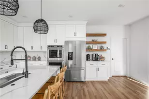 2041 Field Stone Dr, South Fayette, PA 15057 - Photo 13