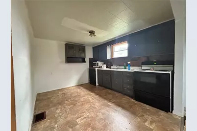 1347 High Rd, Clairton, PA 15025 - Photo 5