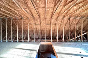 3023 Spring Garden Ave, Neshannock Township, PA 16105 - Photo 5