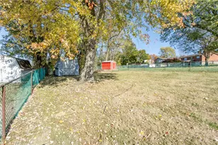 419 Manor Rd, Delmont, PA 15626 - Photo 9