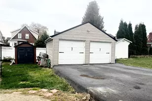 505 Wood St, Ellwood City, PA 16117 - Photo 5