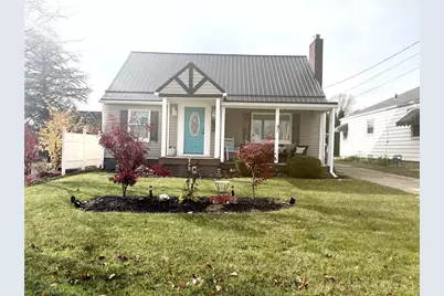 505 Wood St, Ellwood City, PA 16117 - Photo 1