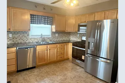 505 Wood St, Ellwood City, PA 16117 - Photo 7