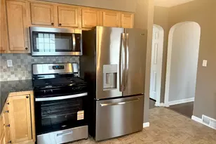 505 Wood St, Ellwood City, PA 16117 - Photo 9