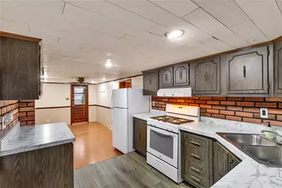 29 Freeport Street, Delmont, PA 15626 - Photo 7
