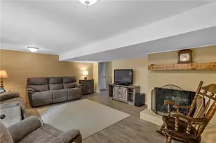 607 Westland Dr, Hempfield Township, PA 15601 - Photo 35