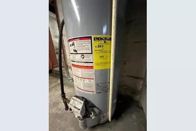 924 Locust Ave, Monessen, PA 15062 - Photo 5