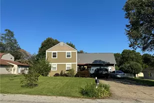 135 Janet St, Chippewa Township, PA 15010 - Photo 5