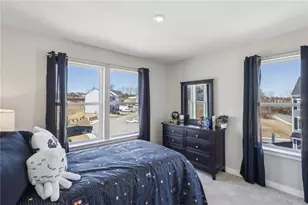 149 River Rdg Dr, Moon/Crescent Twp, PA 15108 - Photo 15