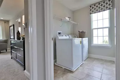 130 Goldenthread, Coraopolis, PA 15108 - Photo 27