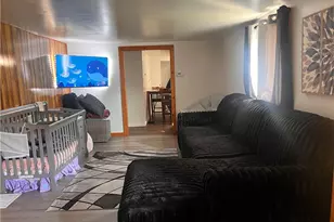 279 Snyder Ln, Burrel-Blacklick, PA 15717 - Photo 9