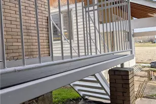 28 S 12th St, Jeannette, PA 15644 - Photo 15