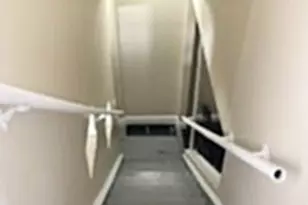 28 S 12th St, Jeannette, PA 15644 - Photo 9