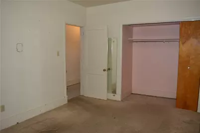 1062 Wall Ave, Pitcairn, PA 15140 - Photo 21