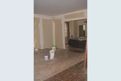 1062 Wall Ave, Pitcairn, PA 15140 - Photo 5