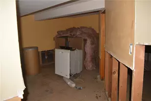 1062 Wall Ave, Pitcairn, PA 15140 - Photo 29