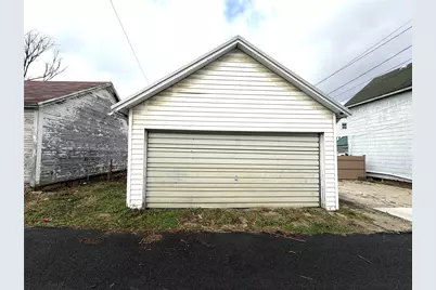 154 Jefferson Ave, Vandergrift, PA 15690 - Photo 21