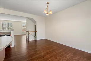 1966 Georgetown Dr, Pittsburgh, PA 15143 - Photo 13