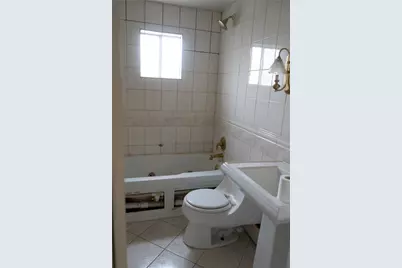 310 McCutcheon Ln, Pittsburgh, PA 15235 - Photo 9