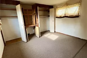 589 Hookstown Grade Rd, Moon/Crescent Twp, PA 15108 - Photo 13