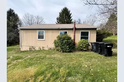 589 Hookstown Grade Rd, Moon/Crescent Twp, PA 15108 - Photo 3