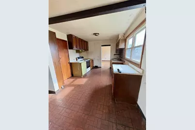 589 Hookstown Grade Rd, Moon/Crescent Twp, PA 15108 - Photo 11