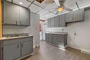 2008 Tustin St, Downtown Pgh, PA 15219 - Photo 9