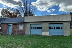 1739 N Water Ave, Hermitage, PA 16148 - Photo 25