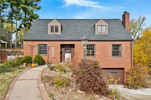 1311 Earlford Dr, Pittsburgh, PA 15227 - Photo 1