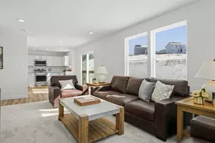 120 Samantha Dr, Center Township, PA 15061 - Photo 9