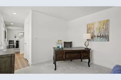 120 Samantha Dr, Center Township, PA 15061 - Photo 11