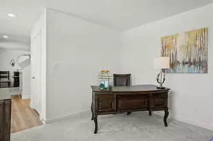 120 Samantha Dr, Center Township, PA 15061 - Photo 11