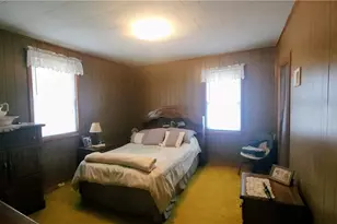 302 E Church St, Clay Township, PA 16061 - Photo 23