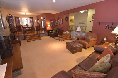 1010 Marathon Dr, Pittsburgh, PA 15235 - Photo 5