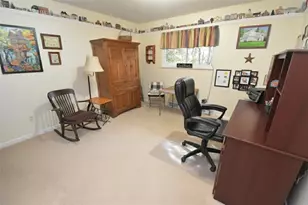 1010 Marathon Dr, Pittsburgh, PA 15235 - Photo 17