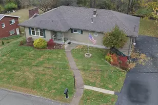 1010 Marathon Dr, Pittsburgh, PA 15235 - Photo 3