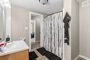 219 Wayne St, Claysville, PA 15323 - Photo 21