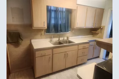 8298 Ohio River Blvd, Pittsburgh, PA 15202 - Photo 11