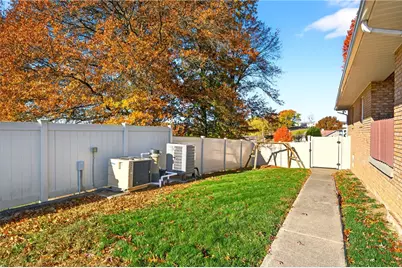 323 Dixon Blvd, South Union Township, PA 15401 - Photo 49