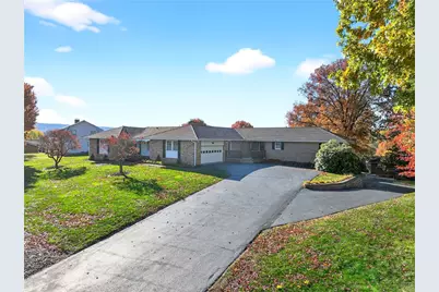 323 Dixon Blvd, Uniontown, PA 15401 - Photo 1