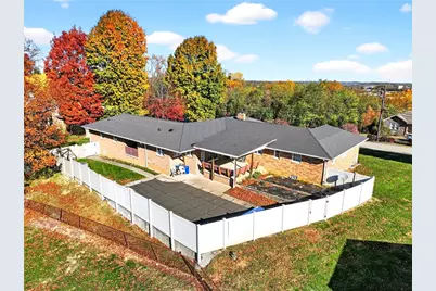 323 Dixon Blvd, South Union Township, PA 15401 - Photo 7