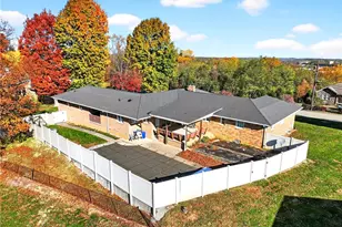 323 Dixon Blvd, South Union Township, PA 15401 - Photo 7