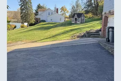 669 Tyrol Blvd, Monessen, PA 15062 - Photo 37