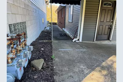 669 Tyrol Blvd, Monessen, PA 15062 - Photo 7