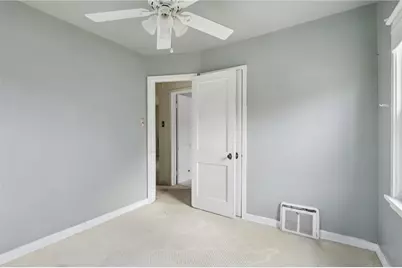 8 Butterfield Ave, Pittsburgh, PA 15223 - Photo 25